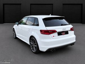 Audi S3 2.0 TFSI Sportback S Tronic quattro Euro 6 - Image 4