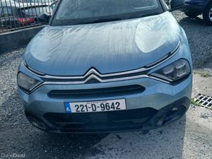 Citroen C4 2022 1.2 petrol manual - Image 2