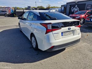 2021 Toyota Prius 1.8L Automatic Hybrid Low Miles - Image 3