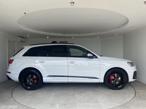 Audi Q7 2021 - Image 4