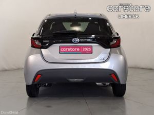 Toyota Yaris 1.5 - Image 4