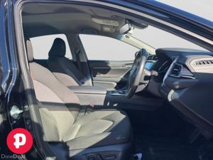 Toyota Camry G Spec Hybrid Auto - Straight Sale Di - Image 4