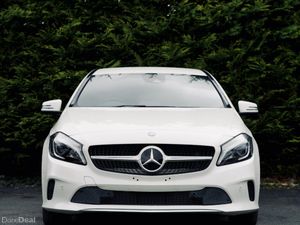 Mercedes Benz A180 2016 | Blind Spot Assist - Image 3
