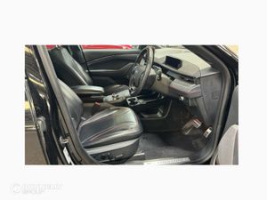 Ford Mustang Mach-E 258kW Extended Range 88kWh AWD - Image 4
