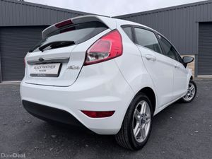 Ford Fiesta 151’ Titanium 1.25 LOW MILEAGE - Image 4