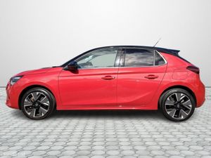 Opel Corsa Elite 136 PS Electric - Image 3