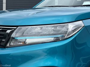 Suzuki Vitara 1.5 S1-HEV SZ5 ALLGRIP - Image 3