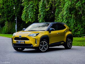 2021 Toyota Yaris Cross 1.5 Petrol Hybrid Auto Z - Image 4