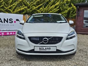VOLVO V40 D4 2.0 DIESEL D4 AUTO NEW NCT - Image 3