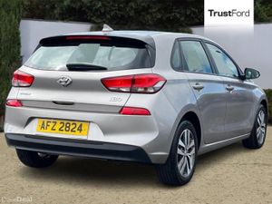 Hyundai i30 SE Nav - Image 4