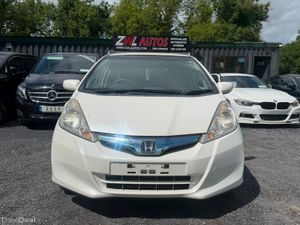 13 HONDA FIT HYBRID LEATHER - Image 3