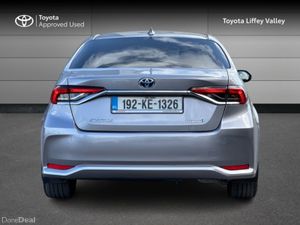 Toyota Corolla COROLLA SALOON HYBRID LUNA SPORT - Image 4
