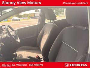 Ford Fiesta MCA ZETEC 1.25 60PS M5 4DR - Image 4