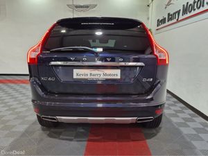 Volvo XC60 2.0 D4 SE LUX NAV (PAN ROOF) 190BHP AUT - Image 3