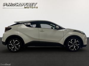 2017 Toyota C-HR Luna Sport Leather Reversing Came - Image 4