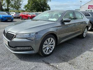 Skoda Superb STYLE 2.0 TDI 150 BHP DSG - Image 4