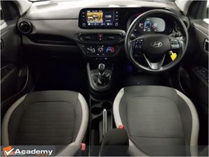Hyundai i10 Deluxe Plus 5DR**DUE IN NEXT WEEK** - Image 2