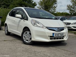 Honda Fit 1.3 Hybrid Automatic 66000 KM 2012 2KEYS - Image 2