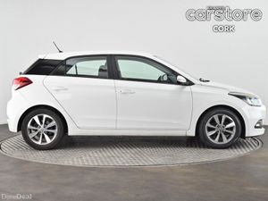 Hyundai i20 1.2 Deluxe - Image 2