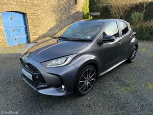 2022 Toyota GR Yaris Only 20k Miles 25750 - Image 4