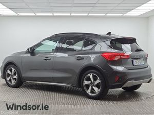 Ford Focus 1.0T EcoBoost Hybrid **Active spec** - Image 3