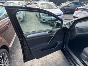 Volkswagen Golf 1.2  Estate Automatic TSI Comfort - Image 4