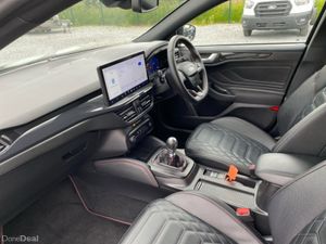Ford Focus ST-LINE X 1.0T 125 M6 4DR - Image 3