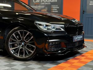 2017 BMW 7-Series 740e Plug In Hybrid ONLY 22k Kms - Image 2