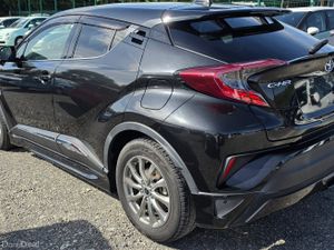 2019 Toyota C-HR Hybrid Automatic – G LED Edition - Image 4