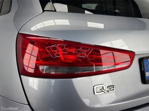 Audi Q3 2.0 TDI 120 S LINE**MULTIFUNCTIONAL STEERI - Image 3