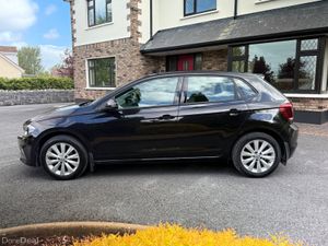 *56000 kms* Immaculate 182 Volkwagen Polo CL! - Image 4