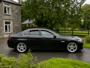 BMW 5-Series 520D 131 - Image 3