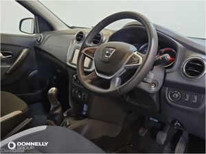 Dacia Sandero Stepway Hatchback Laureate - Image 4