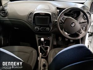 Renault Captur  0.9 TCe 90 ICONIC €68 P/W - Image 3