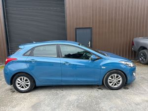Hyundai i30 2012, cheap insurance - Image 3