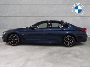 BMW 5-Series 530e M Sport Saloon - Image 4