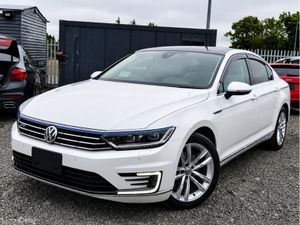 Volkswagen Passat GTE ADVANCE - 1.4L Petrol PLUG I - Image 3