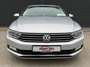 Volkswagen Passat 2.0 TDI  BLUEMOTION 150PS 4DR - Image 2