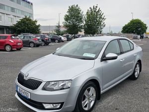 Skoda Octavia 1.2 PETROL, LOW MILES, SERVICED, NCT - Image 4