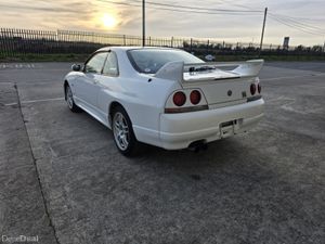 1995 Nissan Skyline GT-R - Image 4