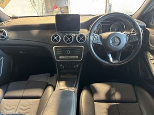 Mercedes-Benz GLA GLA 180 STYLE - Image 4