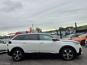 Peugeot 5008 GT LINE PANORAMIC SUNROOF 7 SEATER - - Image 3