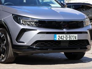 Opel Grandland X GRANDLAND x , Extremely low milea - Image 4
