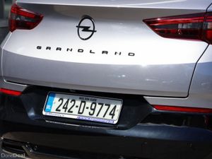 Opel Grandland X GRANDLAND x , Extremely low milea - Image 3