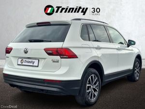 Volkswagen Tiguan ** LOW KMS ** 4 MOTION ** COMFOR - Image 3