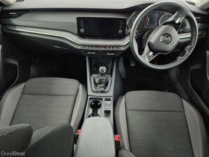 Skoda Octavia Octavia AMB 1.0TSI 110HP - Image 4