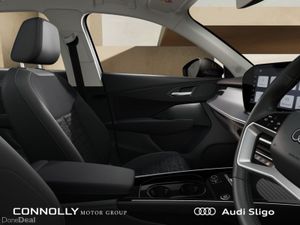 Audi Q3 IN STOCK - SUV SE plug-in e-hybrid 270HP A - Image 4