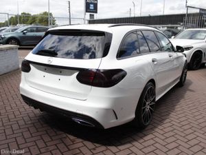 C220D AMG LAUREUS EDITION 5DR ESTATE AUTOMATIC - Image 4