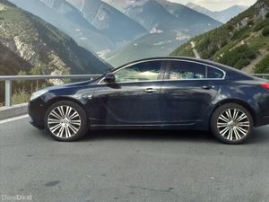 2012 Vauxhall Insignia 2.0 Dsl CDTI SE NAV - Image 3