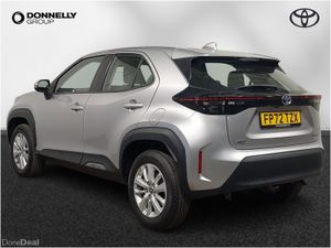 Toyota Yaris Cross Estate Icon - Image 3